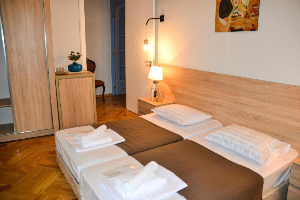 Piccolo Hotel Vake Тбилиси Экстерьер фото